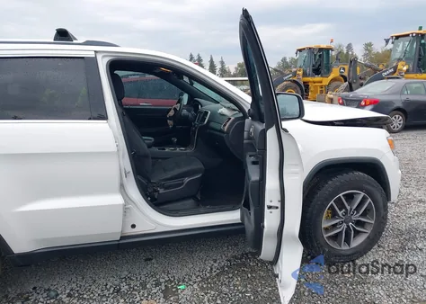 2015 Jeep Grand Cherokee Laredo from USA, damaged, VIN 1C4RJFAG4FC133855
